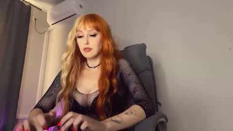 Liya Ray online show from 09.20.25