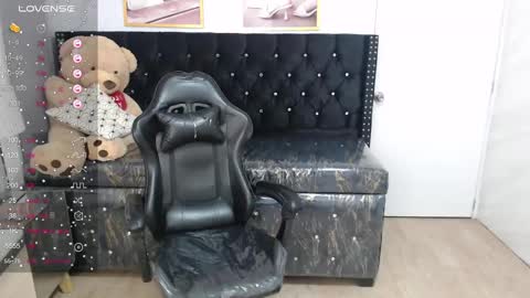 Liz online show from 03.01.25