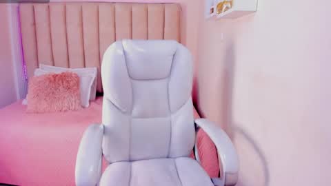 LIZ online show from 02.12.25