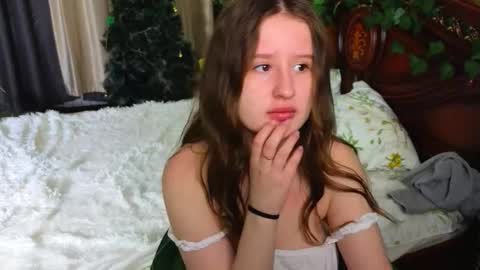 Snapshot of liza_mur chatting on 02.20.26 your love online show from 02.20.26