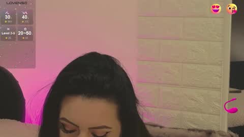 Snapshot of lizasunshine__ chatting on 02.19.25 lizasunshine__ online show from 02.19.25