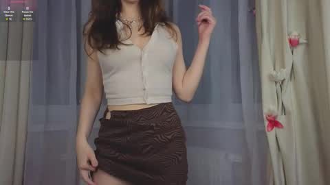 Snapshot of lizbethbiers chatting on 11.30.25 Hello there im Amelia Im new here Lets have fun online show from 11.30.25