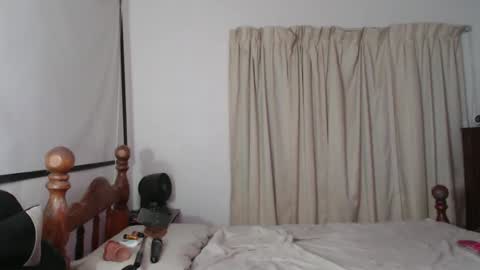 Lizi Chery Strawbery online show from 02.12.25