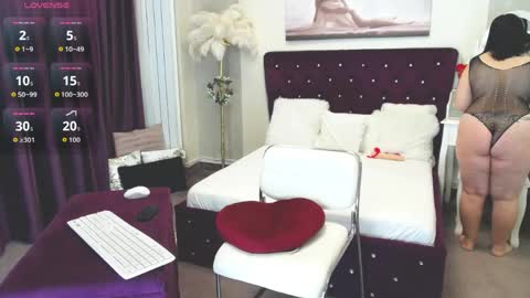 Lizy online show from 04.07.26