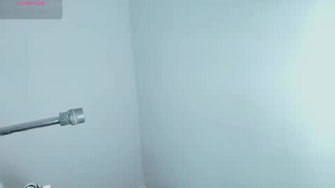 Lizz  online show from 10.13.25