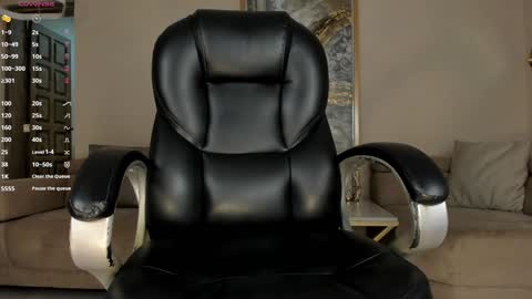 Lizzi  online show from 02.04.25