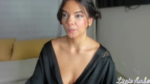 lizzieamber online show from 01.22.25