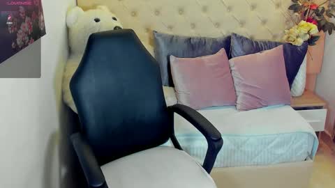 Lizzy Joss online show from 10.05.25