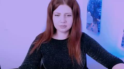 Snapshot of lizzy_koul chatting on 09.19.25 Lizzy3 online show from 09.19.25