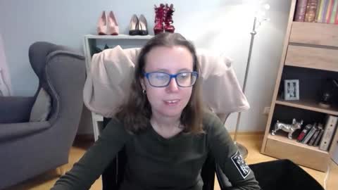 Lizzy online show from 10.14.25