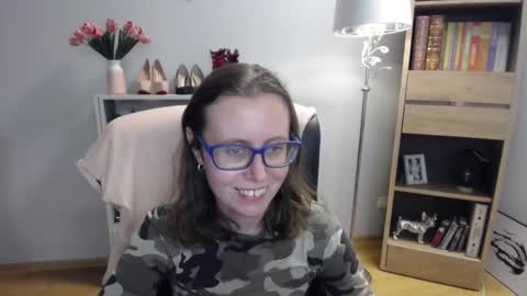 Lizzy online show from 11.14.25