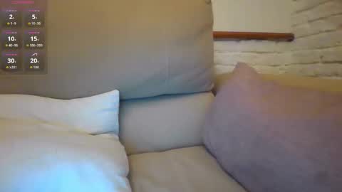 Lizzy  online show from 09.22.25