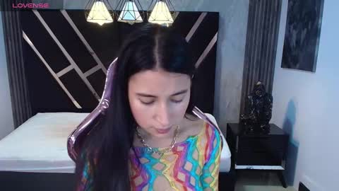 Snapshot of lizzyluk_ch chatting on 02.20.25 Lizzy SCHEDULE BROADCASTING Monday-Saturday 11am4pm Colombia online show from 02.20.25