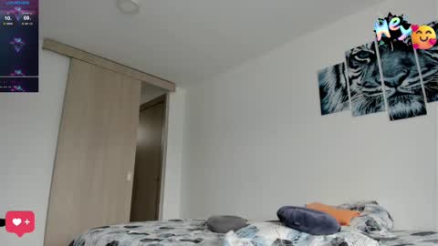 Snapshot of lizzyluk_ch chatting on 03.08.25 Lizzy SCHEDULE BROADCASTING Monday-Saturday 11am4pm Colombia online show from 03.08.25