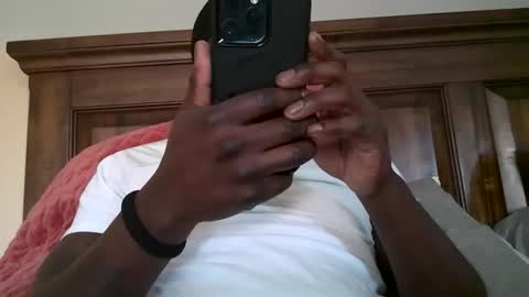 Snapshot of llcoolblack chatting on 12.03.25 llcoolblack online show from 12.03.25