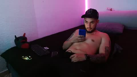 lliamm 2 online show from 01.26.25