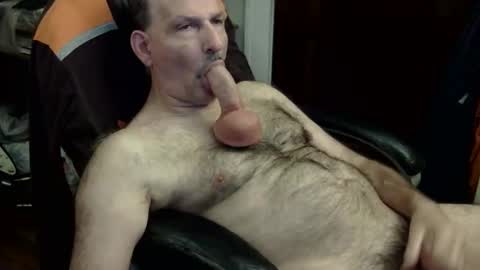 loades182025 online show from 10.23.25