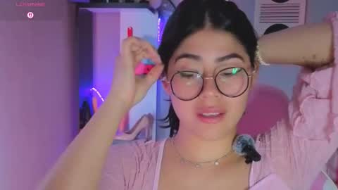 Snapshot of loaluxury chatting on 02.26.26 Pamela online show from 02.26.26