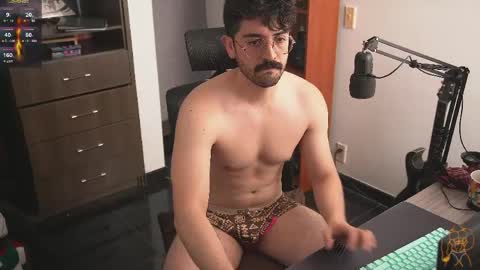 Snapshot of lobito_blanco97 chatting on 05.22.26 Lobito blanco Thefckingwolf main account online show from 05.22.26