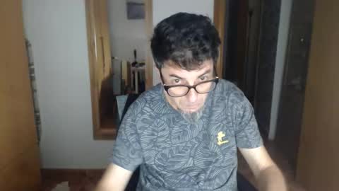 lobosolitario73 online show from 10.10.25