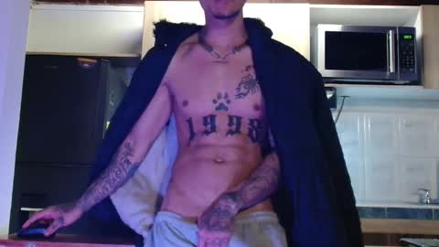 Snapshot of logan__777 chatting on 11.09.25 Logan online show from 11.09.25