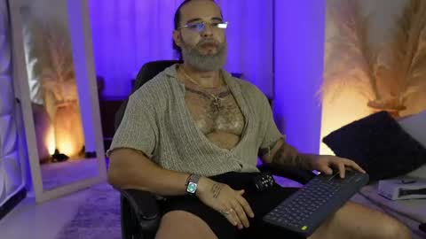logan_cardenas1 online show from 06.09.26