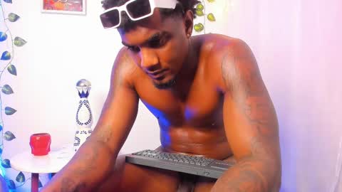 LOGAN DRAKE online show from 03.06.25