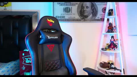 Snapshot of logan_hugh8 chatting on 02.26.25 logan_hugh8 online show from 02.26.25