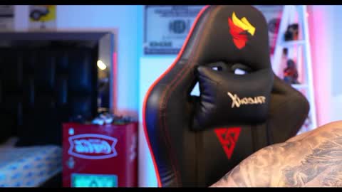 Snapshot of logan_hugh8 chatting on 03.03.25 logan_hugh8 online show from 03.03.25