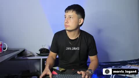 Logan morris online show from 02.18.25