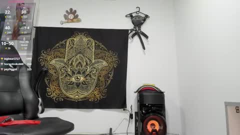 LOGAN WHITTERS online show from 10.31.25