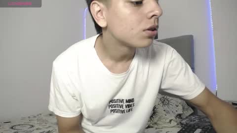 Snapshot of loganjhonson19 chatting on 01.08.26 loganjhonson19 online show from 01.08.26