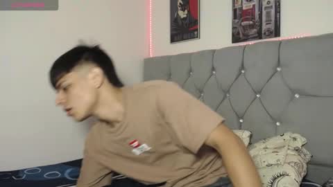 Snapshot of loganjhonson19 chatting on 01.11.26 loganjhonson19 online show from 01.11.26