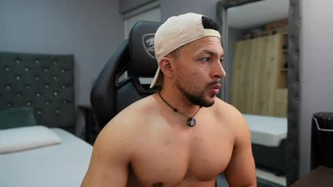 loganmartinx online show from 04.04.26