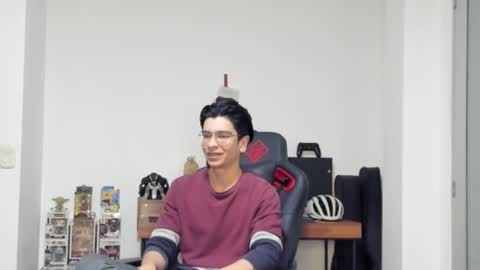 Snapshot of logannick chatting on 02.06.25 Logan online show from 02.06.25