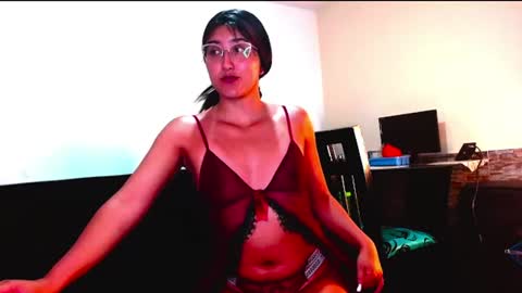 Lois online show from 07.04.26