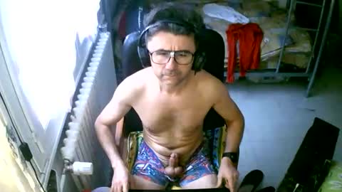 lokoum39 online show from 12.19.25