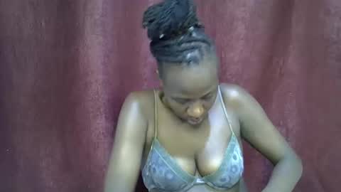Snapshot of lola_beib chatting on 04.24.26 lola_beib online show from 04.24.26