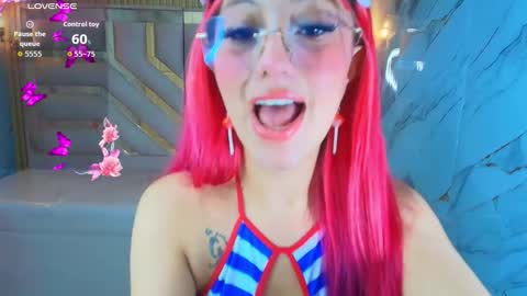 Snapshot of lola_bonnie_r chatting on 11.11.25 Lola online show from 11.11.25