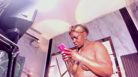 Lola online show from 03.14.26