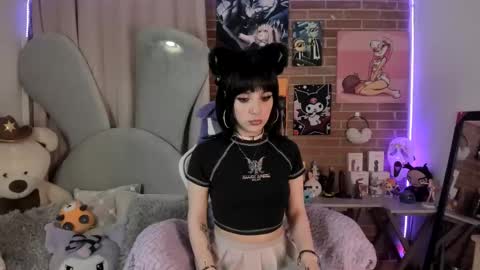 Lola Bunny online show from 01.14.25