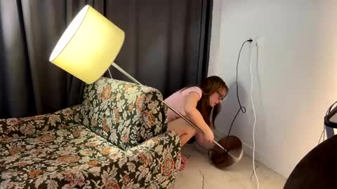 lolaatate online show from 04.13.26