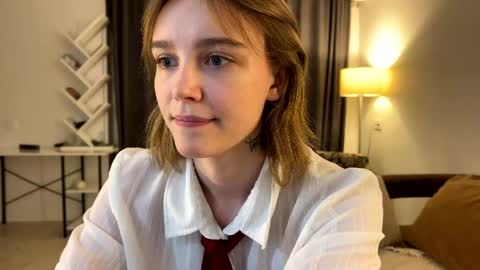 lolaatatee online show from 05.02.26