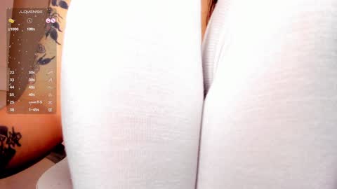  Lola Berry  online show from 02.07.25