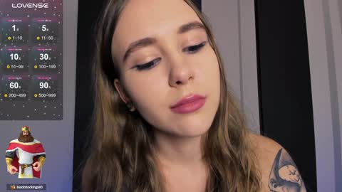 Lola3 online show from 01.14.25