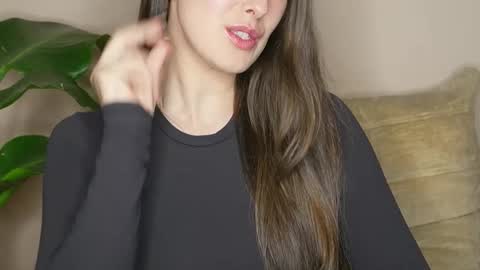 Snapshot of loladom chatting on 11.03.25 Frt Pr1ncess online show from 11.03.25