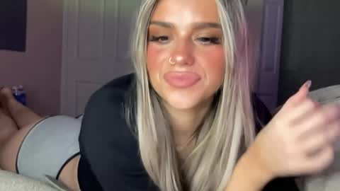 lolamarie_ online show from 02.28.26