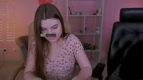 Snapshot of lolamrrr chatting on 02.06.25 Lola pvt is OPEN online show from 02.06.25