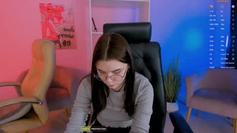 Snapshot of lolamrrr chatting on 02.08.25 Lola pvt is OPEN online show from 02.08.25