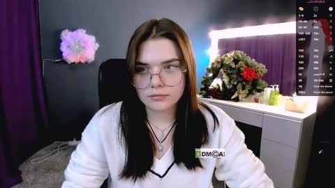 Snapshot of lolamrrr chatting on 02.11.25 Lola pvt is OPEN online show from 02.11.25